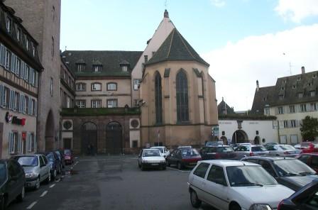 Platz vor St.-Erhard-Kapelle